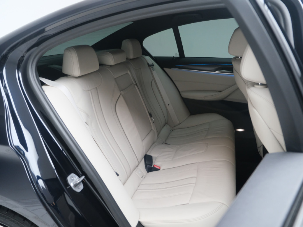 2022 BMW 5 Series