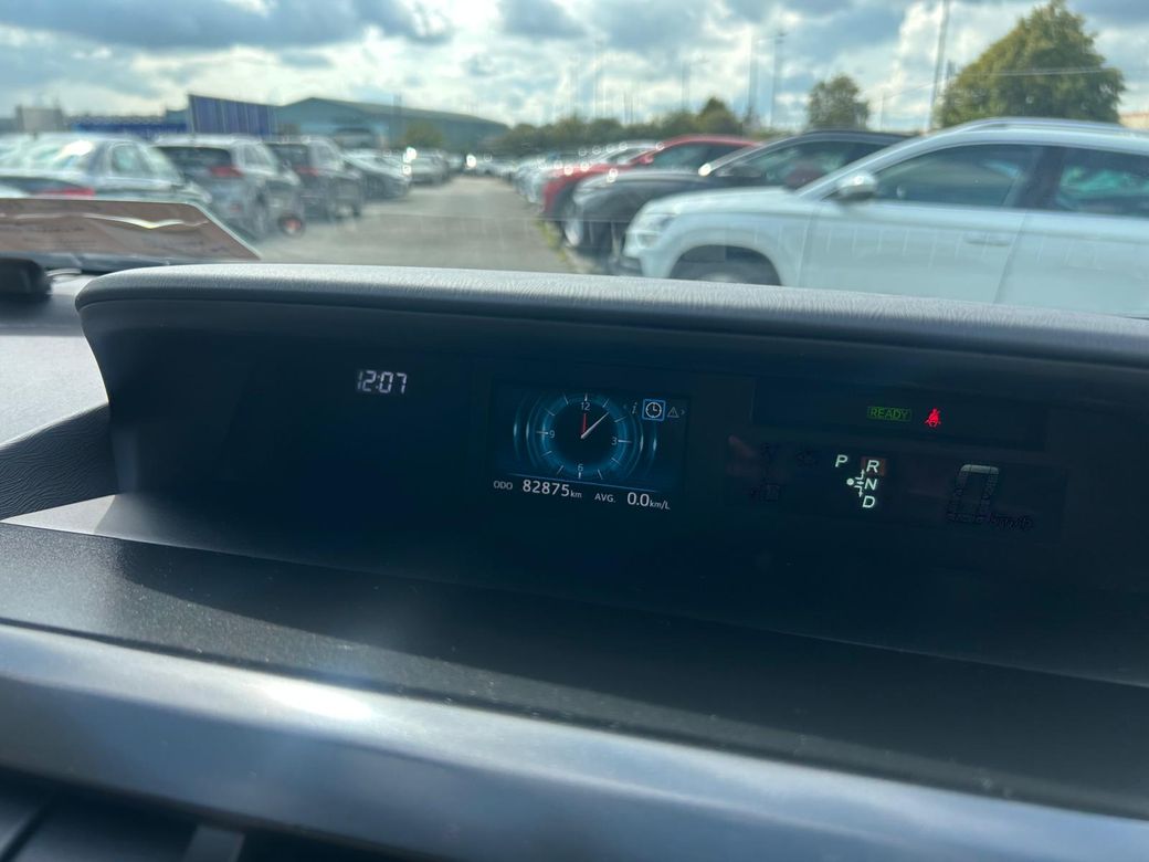 2016 Toyota Prius Alpha