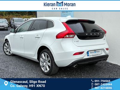 2019 Volvo V40