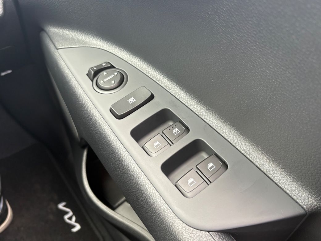 2025 Kia Stonic