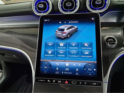 2024 Mercedes-Benz GLC Class