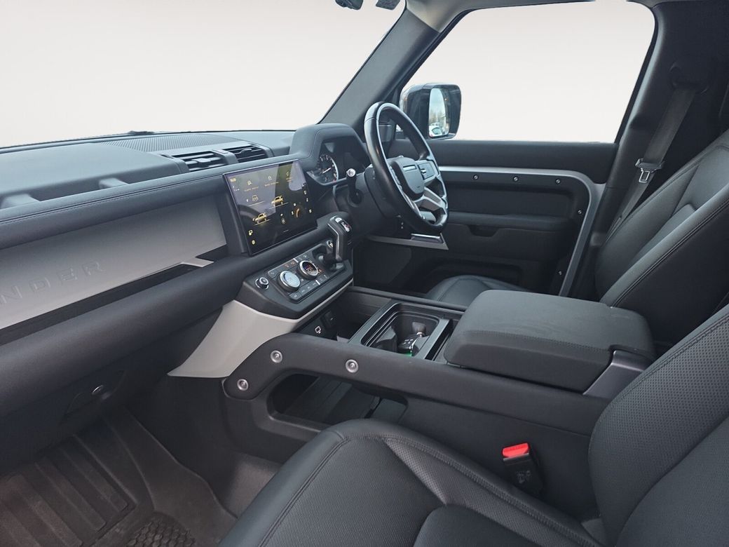 2022 Land Rover Defender