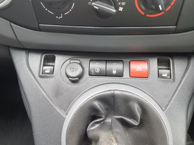 2017 Peugeot Partner