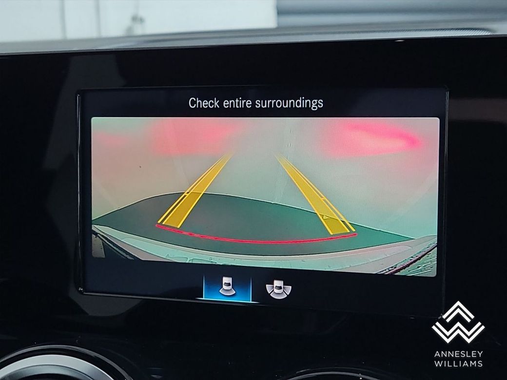 2021 Mercedes-Benz GLB Class