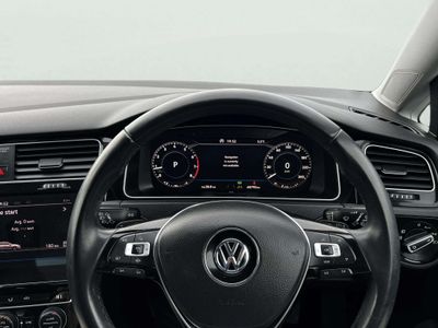 2019 Volkswagen Golf