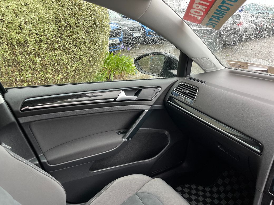 2019 Volkswagen Golf