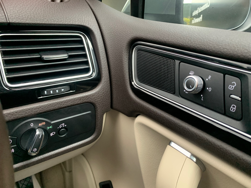 2017 Volkswagen Touareg