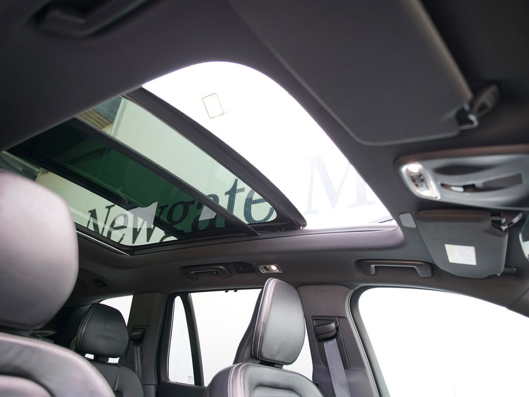 2022 Volvo XC90