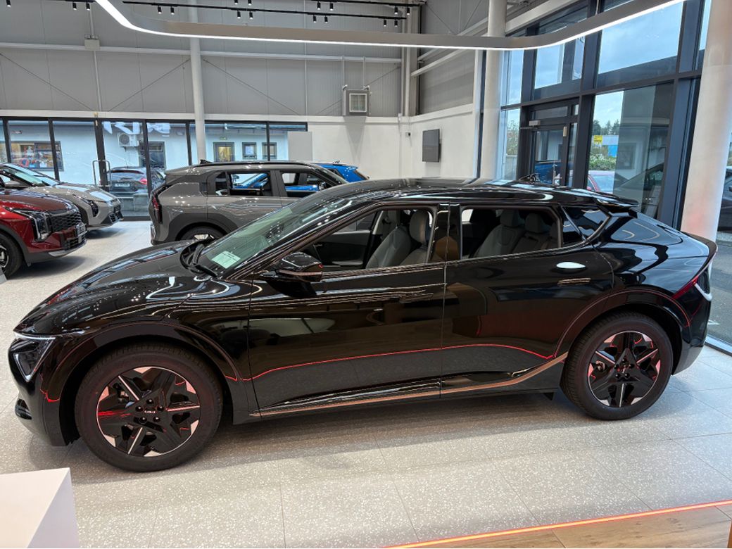 2025 Kia EV6