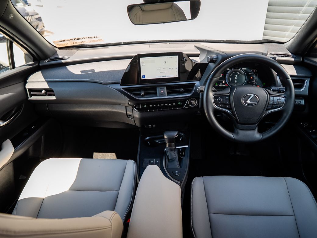 2023 Lexus UX 250H