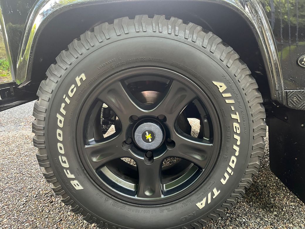 2015 Land Rover Defender 90