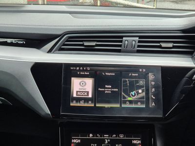 2022 Audi e-tron