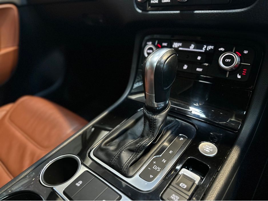 2018 Volkswagen Touareg