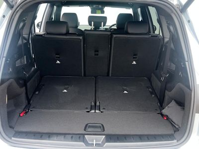 2025 Mercedes-Benz GLB Class