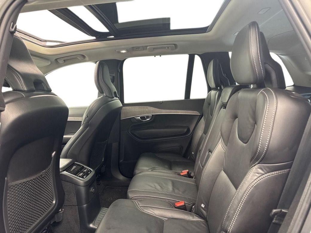 2023 Volvo XC90