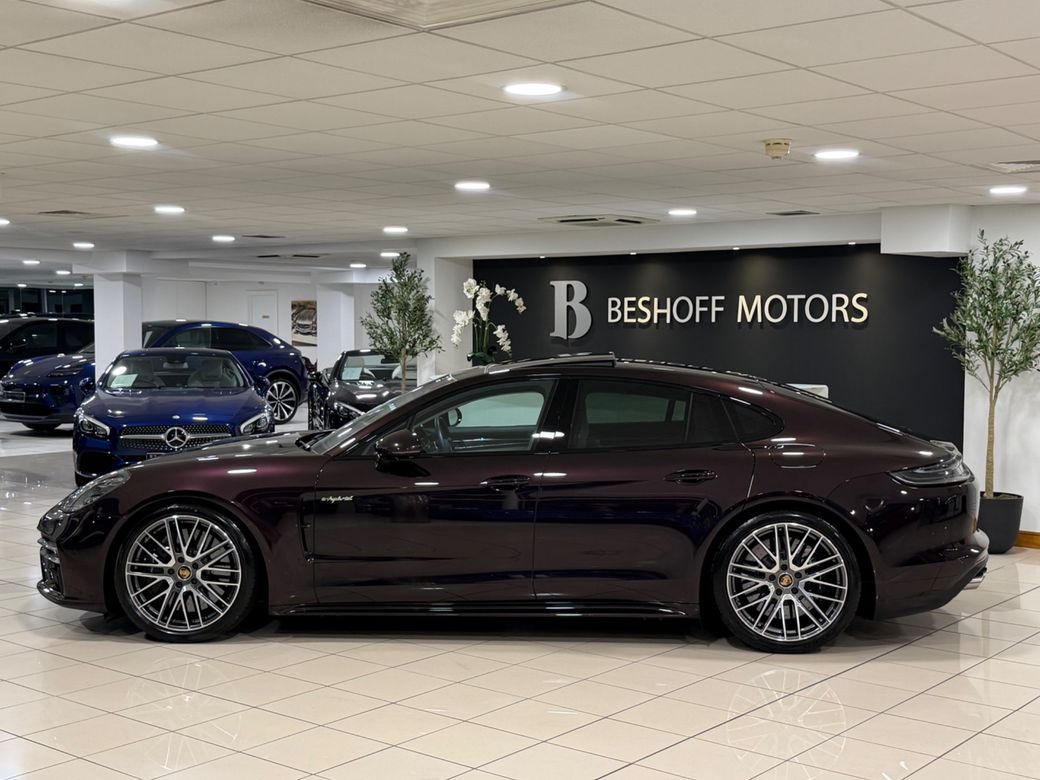 2023 Porsche Panamera