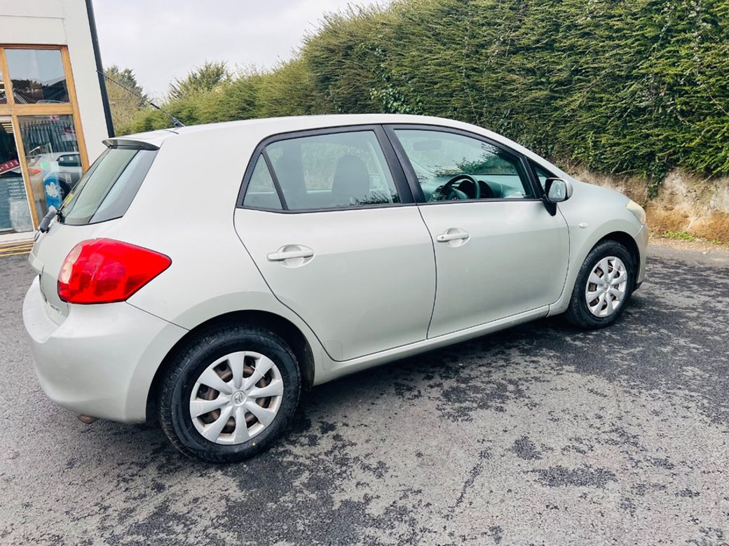 2009 Toyota Auris