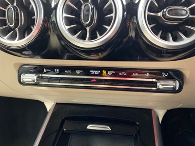 2021 Mercedes-Benz EQA