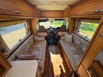 2010 AUTOSLEEPER  DEVON LOW PROFILE R.H.D AUTOMATIC 