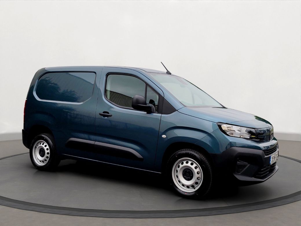 2025 Peugeot Partner