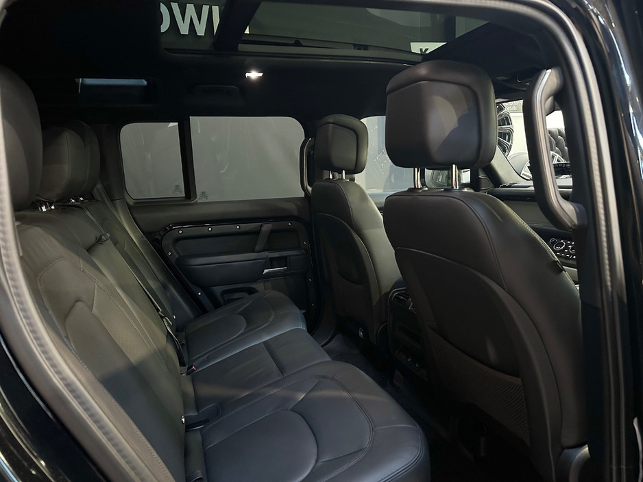 2025 Land Rover Defender