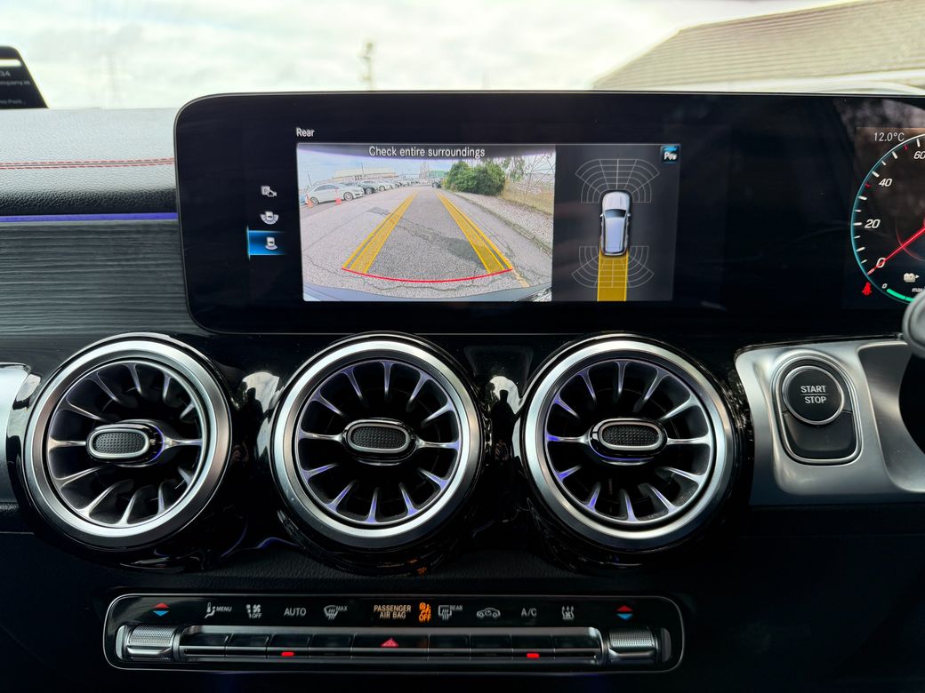 2023 Mercedes-Benz EQB