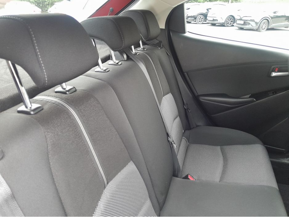 2017 Mazda Demio