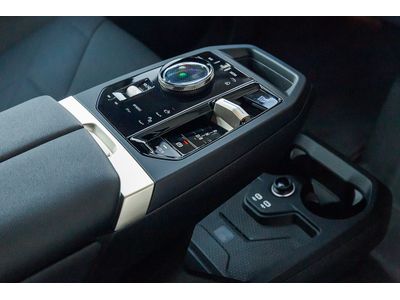 2023 BMW iX