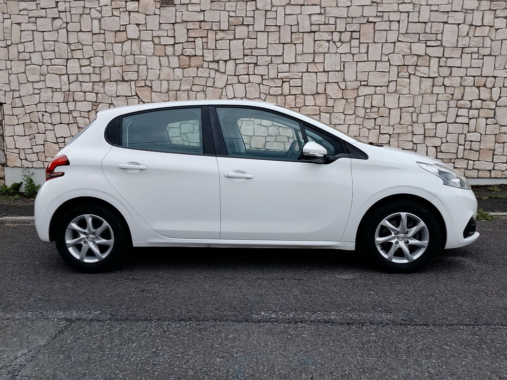 2017 Peugeot 208