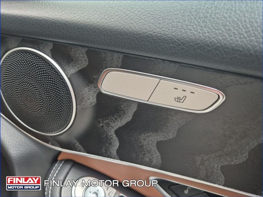 2022 Mercedes-Benz GLC Class