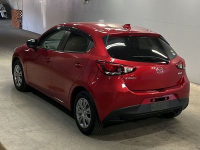 2016 Mazda Demio