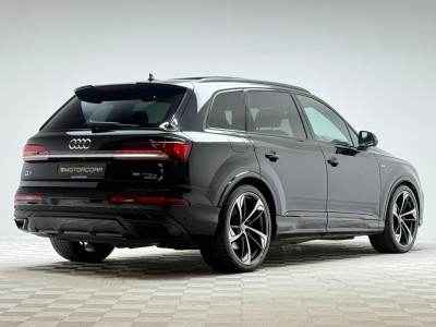 2021 Audi Q7