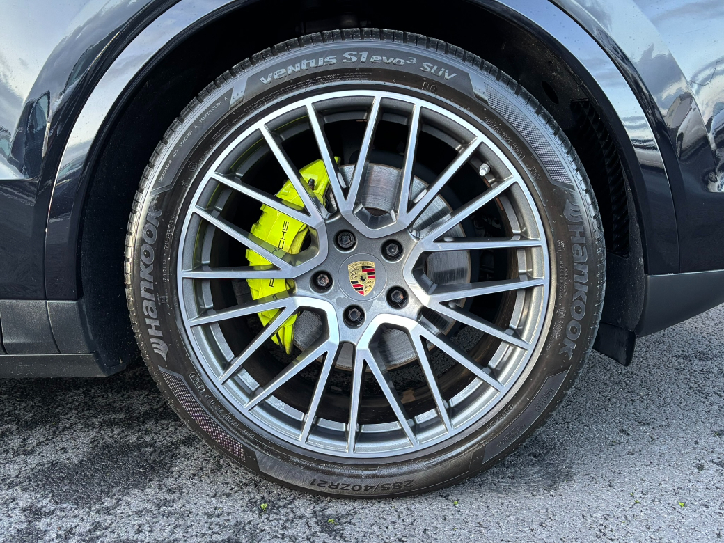 2022 Porsche Cayenne