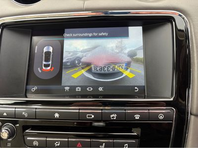 2017 Jaguar XJ
