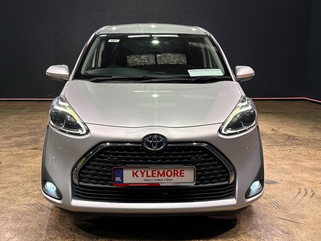 2021 Toyota Sienta