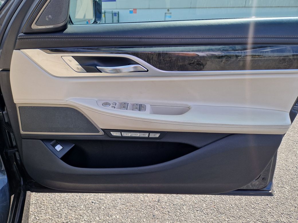 2016 BMW 7 Series