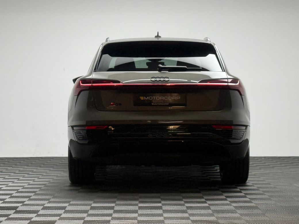 2023 Audi Q8 e-tron