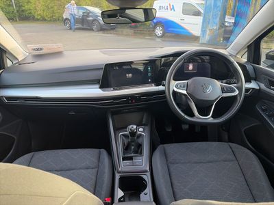 2024 Volkswagen Golf