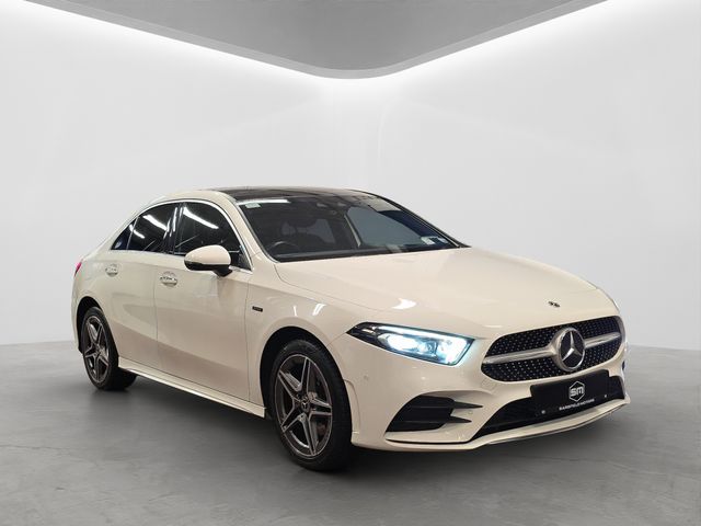 vehicle for sale from Sarsfield Motors