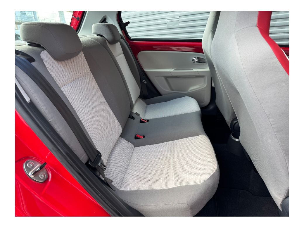 2013 Volkswagen up!