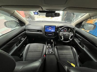 2019 Mitsubishi Outlander