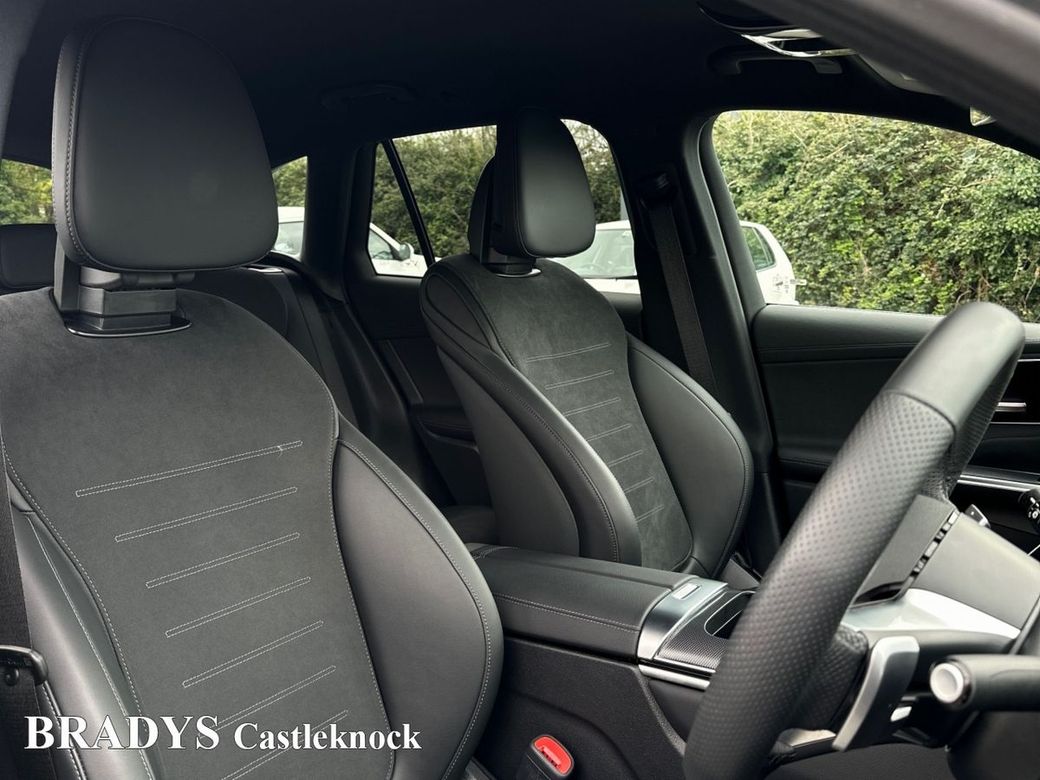 2025 Mercedes-Benz GLC Class