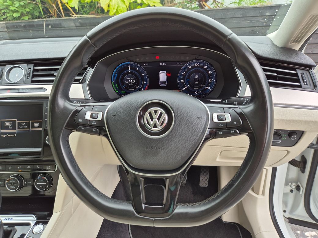 2017 Volkswagen Passat
