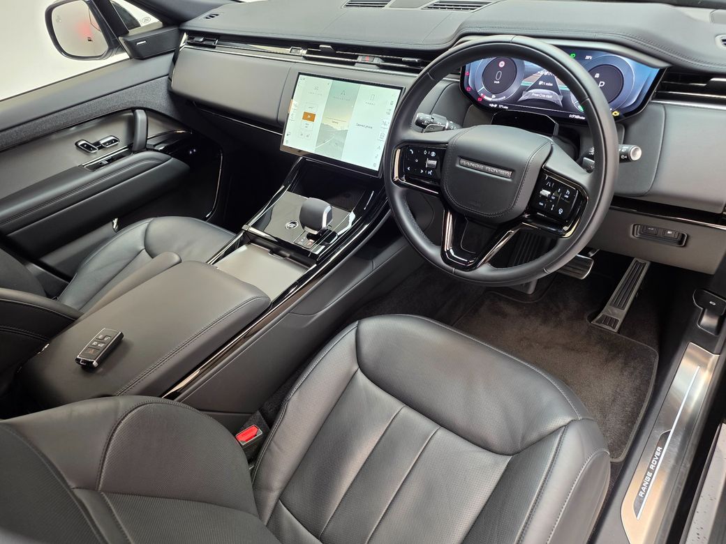 2026 Land Rover Range Rover Sport