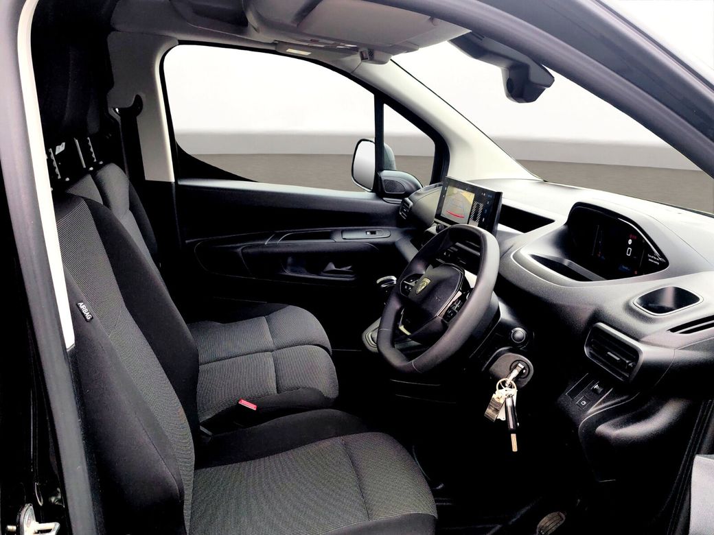 2025 Peugeot Partner