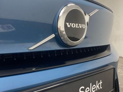 2023 Volvo XC40