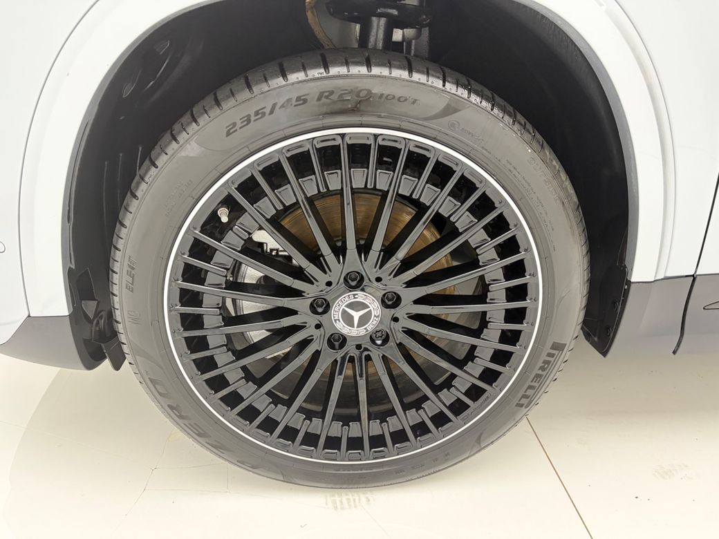 2025 Mercedes-Benz EQA