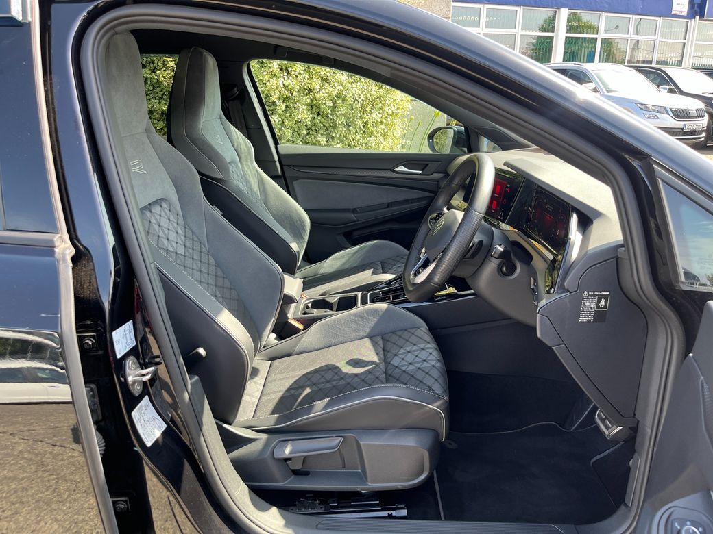 2023 Volkswagen Golf