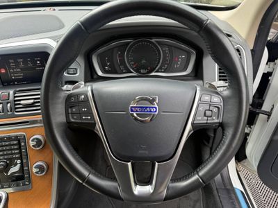 2017 Volvo XC60