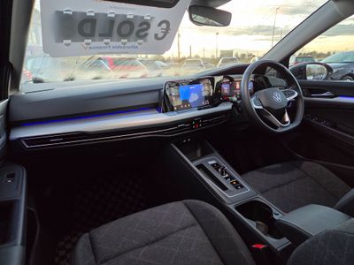 2024 Volkswagen Golf